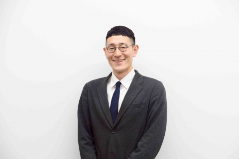 伊久美 広太「人事10年以上から総務へ、キャリアシフトと1年の気づき」
鈴与システムテクノロジー/総務財務部 総務課長